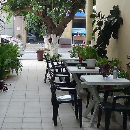 Mouroukis Rooms Loutra Edipsou  Exterior foto